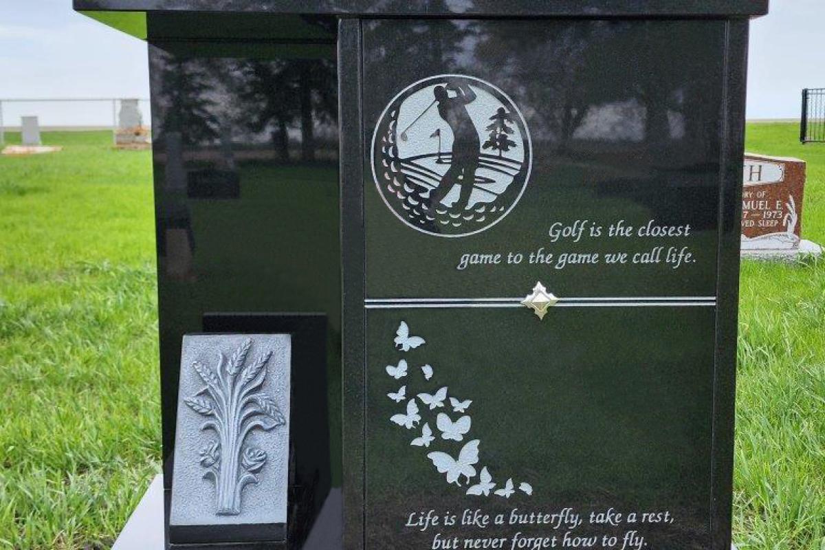 Private Estate and Bench Columbaria