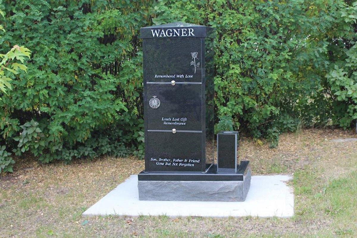 Private Estate and Bench Columbaria